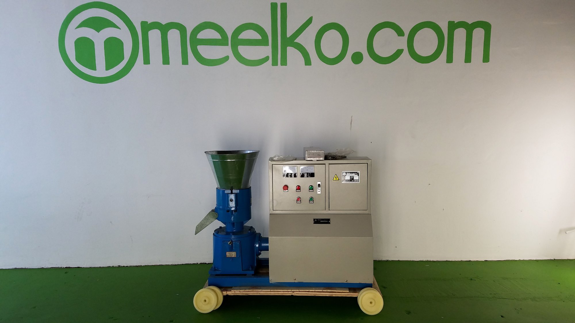 Imagen del producto Máquina Peletizadora de Madera 230 mm Eléctrica – MKFD230C (Biomasa) - Meelko